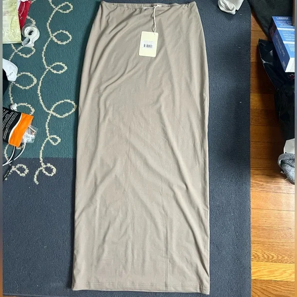 Peppermayo Solace Soul Maxi Skirt - Picture 2 of 3